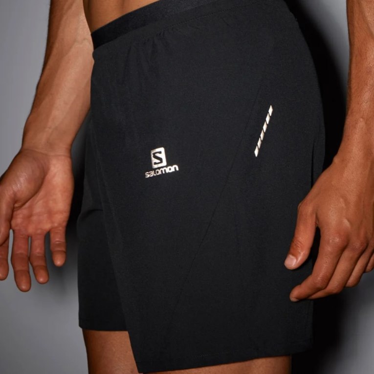 Black Salomon Cross 7'' Men's Shorts | PH 28745Y